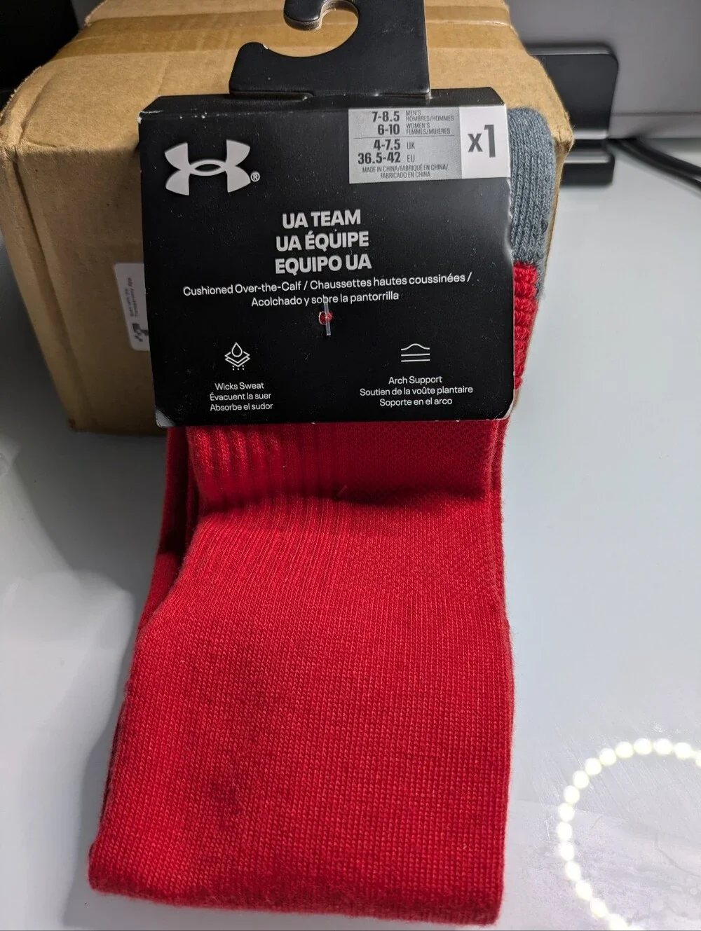 Under Armour UA Team Over-The-Calf Socks Red Black Men 7-8.5 Women 6-10 Size M